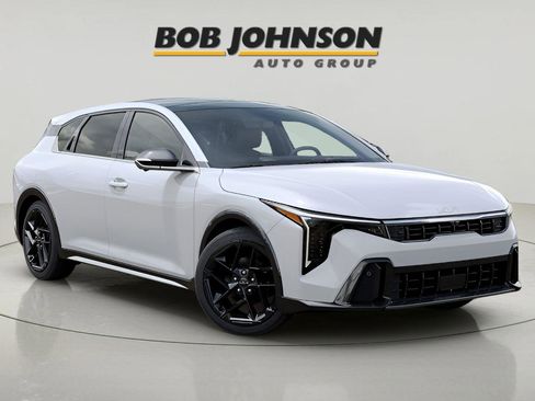 New 2026 Kia K4 GT-Line Turbo FWD image 8