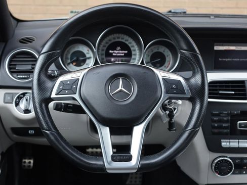 Used 2014 Mercedes-Benz C 250 Sedan image 31