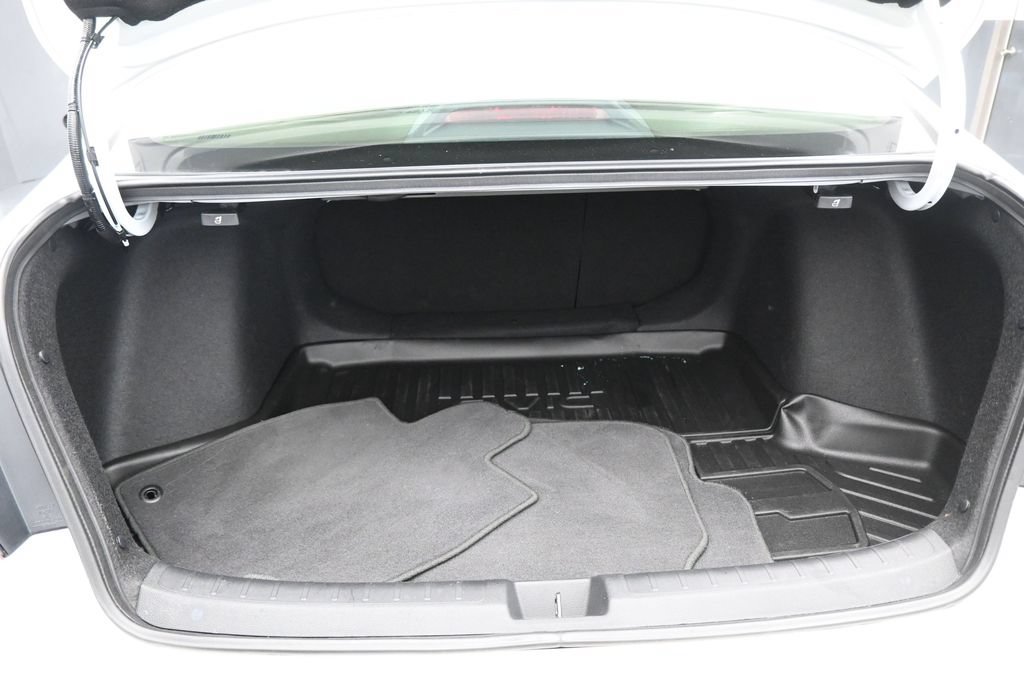 Used 2025 Honda Civic Sport image 36