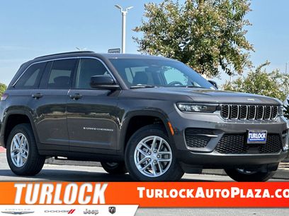 New 2025 Jeep Grand Cherokee Laredo X w/ Luxury Tech Group I
