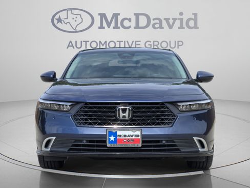 Used 2023 Honda Accord Touring image 8