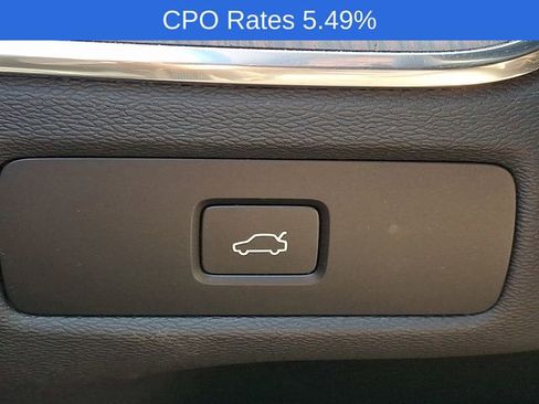 Certified 2023 Volvo XC60 B5 Plus w/ Climate Package AWD/4WD image 27