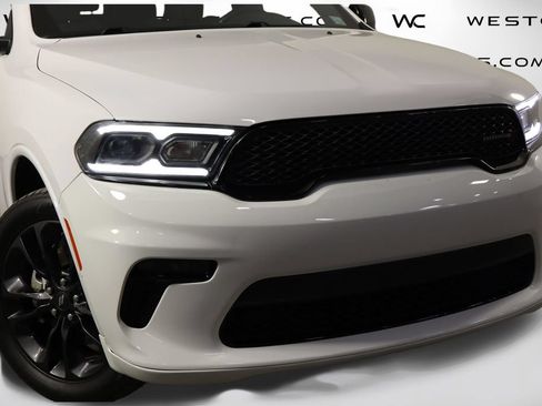 Used 2022 Dodge Durango SXT w/ Blacktop Package AWD/4WD image 46