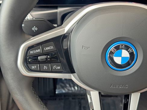 Used 2025 BMW i4 eDrive40 w/ M Sport Package RWD image 18