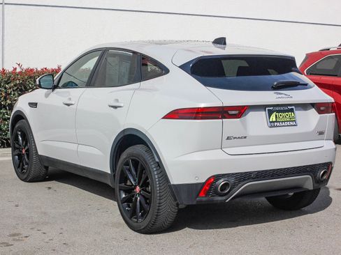 Used 2020 Jaguar E-PACE SE image 8
