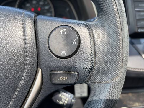 Used 2014 Toyota RAV4 XLE FWD image 12