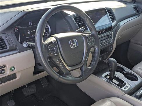 Used 2017 Honda Pilot EX-L image 8