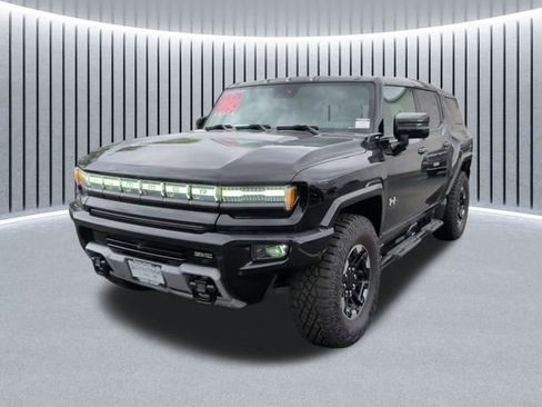 Used 2024 GMC Hummer EV 2X w/ Extreme Off-Road Package AWD/4WD image 11
