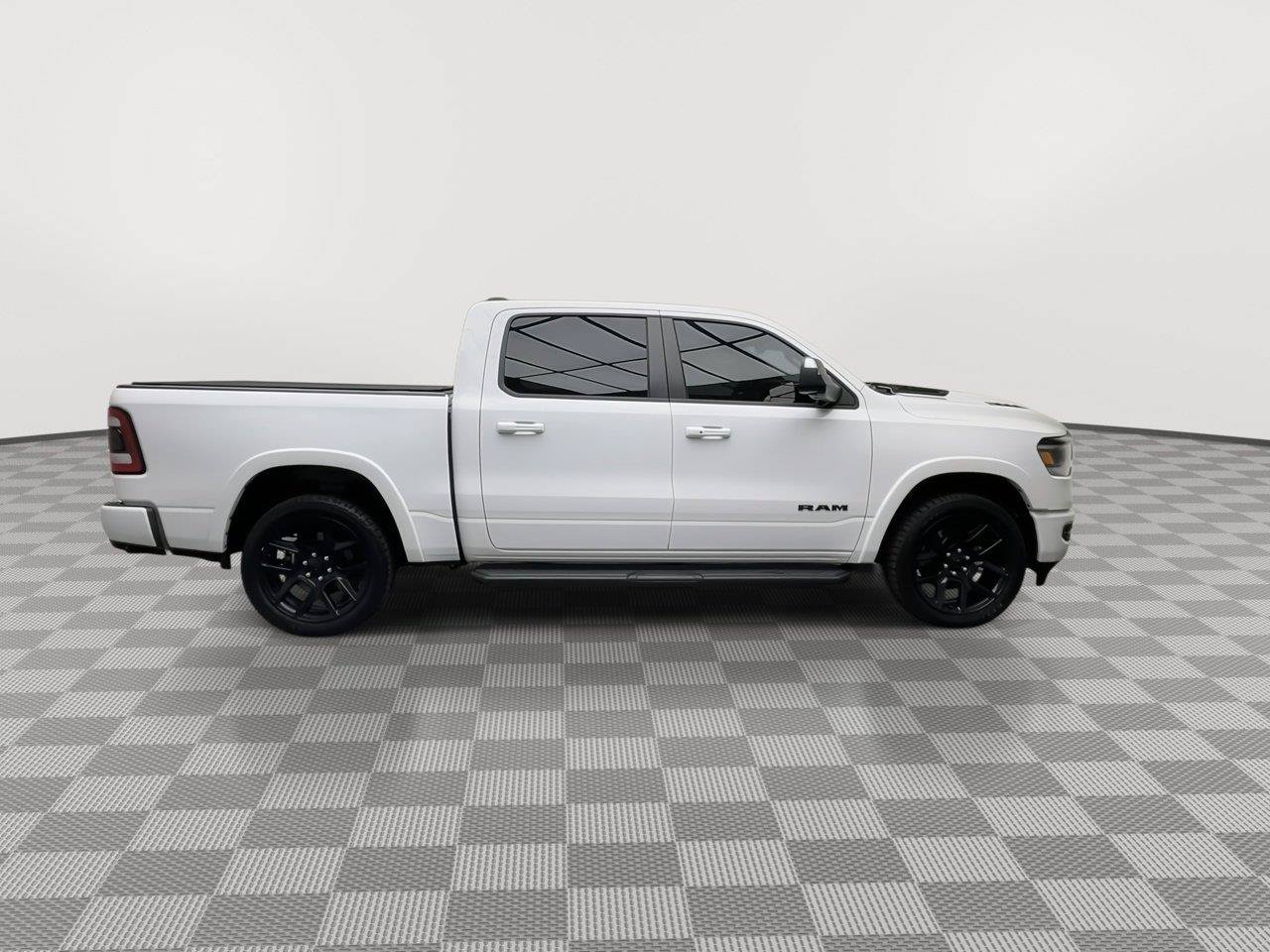 Used 2021 RAM 1500 Laramie AWD/4WD image 46