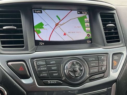 Used 2020 Nissan Pathfinder SL FWD image 33