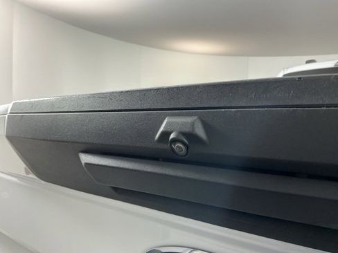 Used 2020 Ford F350 XLT w/ FX4 Off-Road Package image 8