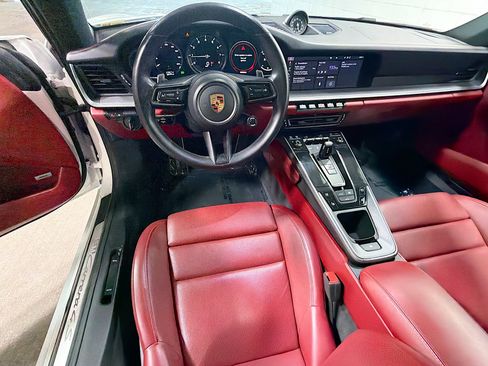 Certified 2020 Porsche 911 Carrera 4S w/ Sport Package AWD/4WD image 15