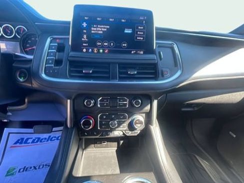 Used 2021 Chevrolet Suburban Z71 image 20