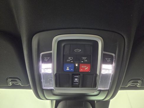 Used 2023 RAM 1500 Limited AWD/4WD image 15