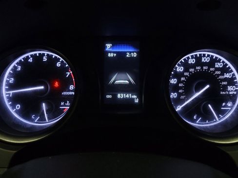 Used 2023 Toyota Camry SE FWD image 23