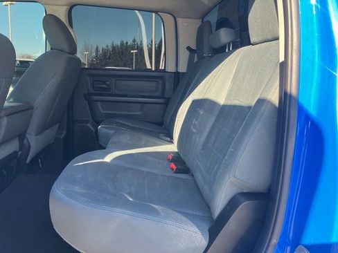 Used 2016 RAM 2500 Tradesman w/ Chrome Appearance Group image 15