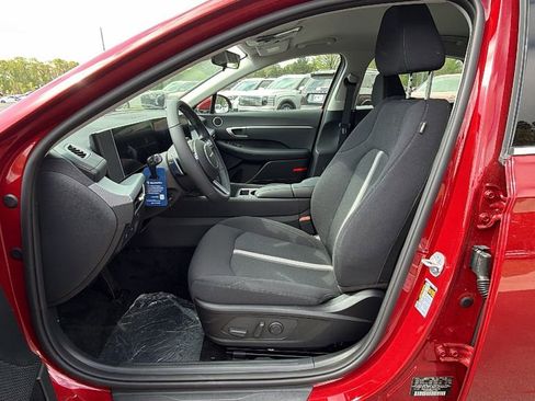 New 2026 Hyundai Sonata SEL image 9