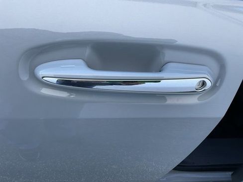 Used 2024 Toyota Sienna XSE w/ XSE Plus Package image 29