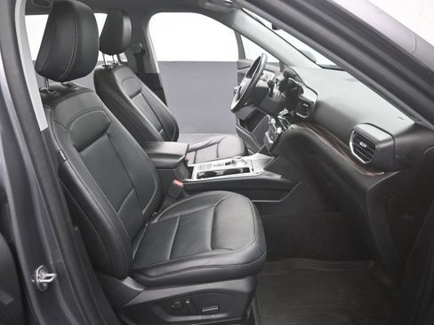 Used 2021 Ford Explorer Limited w/ Equipment Group 301A RWD image 14