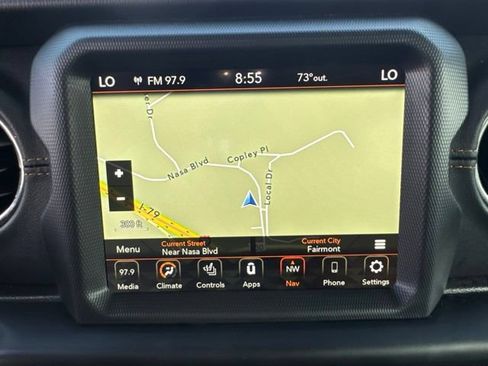 Used 2023 Jeep Gladiator Overland AWD/4WD image 13