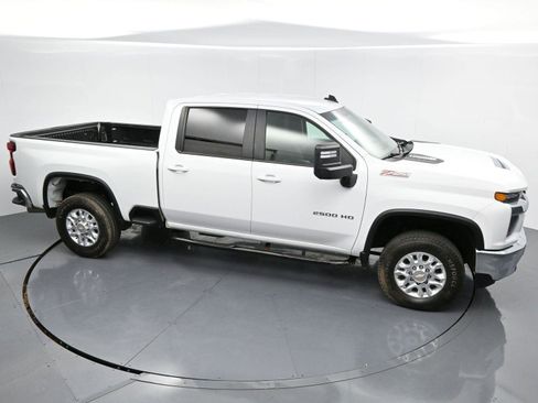 Used 2021 Chevrolet Silverado 2500 LT w/ Z71 Off-Road Package image 37