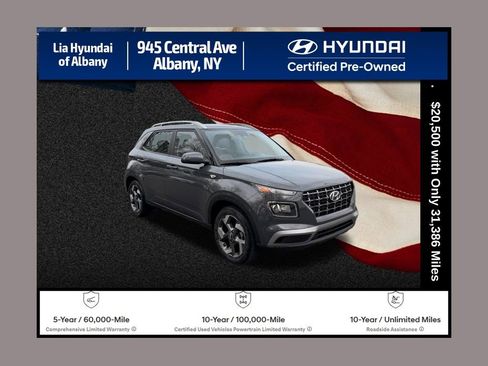 Certified 2025 Hyundai Venue SEL FWD image 1