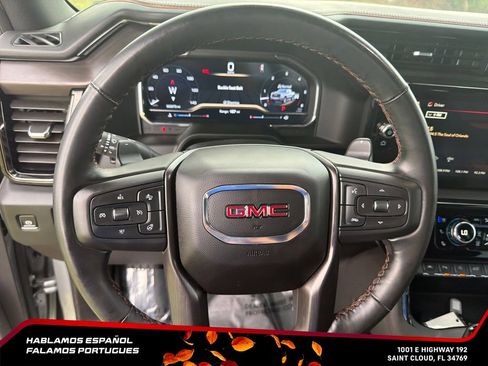 Used 2024 GMC Sierra 1500 AT4 w/ Technology Package AWD/4WD image 19