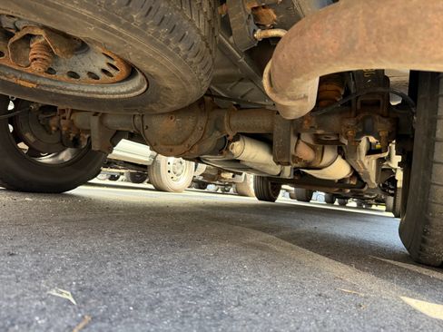 Used 2013 Chevrolet Express 1500 RWD image 10