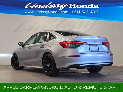 Used 2024 Honda Civic Sport image 4