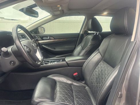 Used 2017 Nissan Maxima Platinum image 11