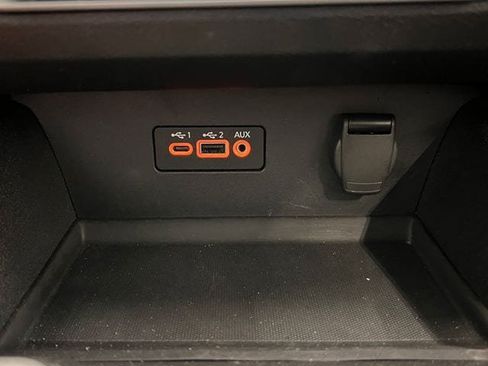 Used 2025 Nissan Altima 2.5 SV FWD image 25