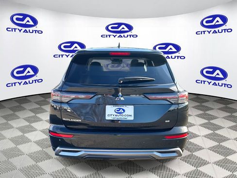New 2026 Mitsubishi Outlander SE FWD image 4