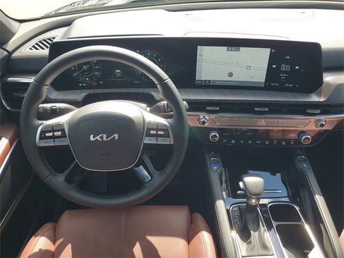New 2025 Kia Telluride SX w/ SX Captain's Chair Package image 23