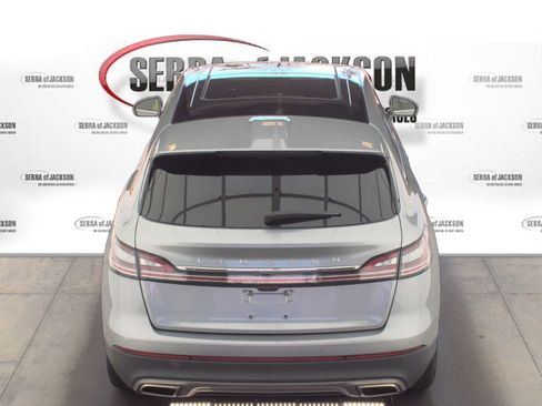 Used 2022 Lincoln Nautilus Reserve w/ Equipment Group 201A image 7