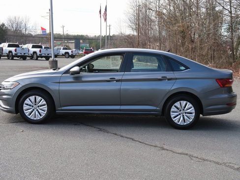 Used 2019 Volkswagen Jetta S image 8