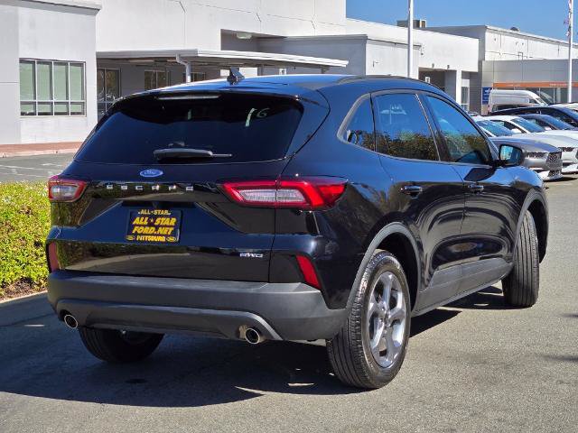 Certified 2025 Ford Escape ST-Line AWD/4WD image 4