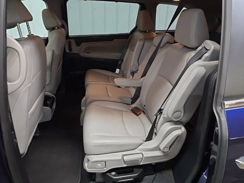Used 2019 Honda Odyssey EX-L image 17