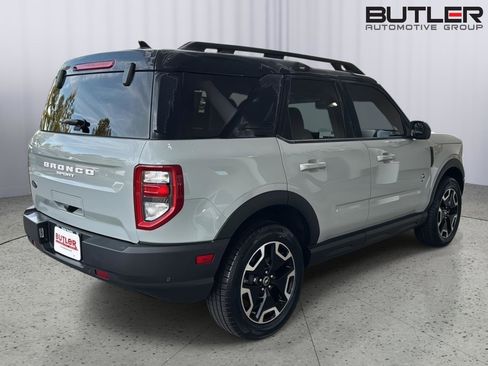 Used 2023 Ford Bronco Sport Outer Banks image 5