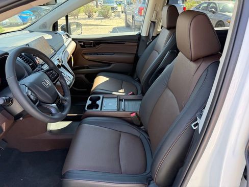 New 2026 Honda Odyssey Elite image 13