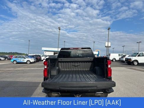 Certified 2022 Chevrolet Silverado 1500 RST w/ LPO, Blackout Package AWD/4WD image 22