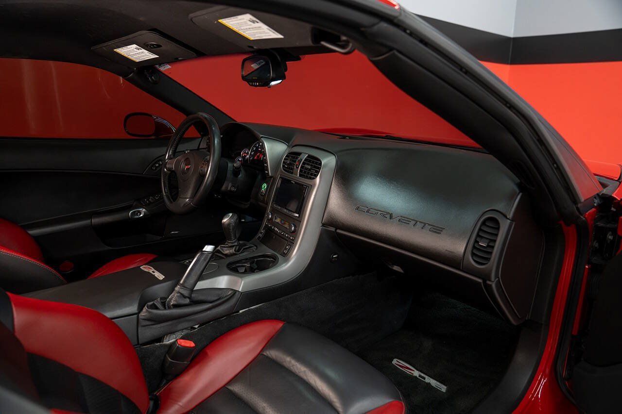 Used 2007 Chevrolet Corvette Z06 w/ Preferred Equipment Group RWD image 67