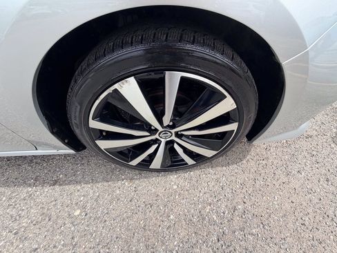 Used 2020 Nissan Altima 2.5 SL FWD image 69