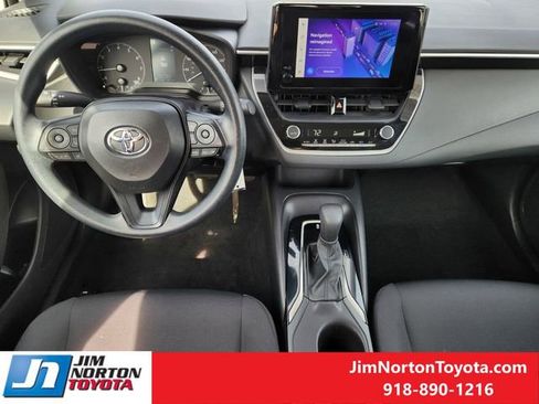 Used 2024 Toyota Corolla LE image 26