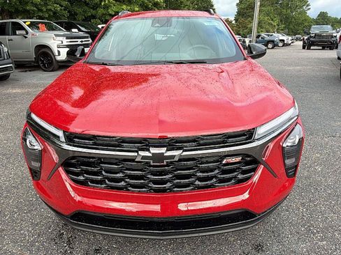 New 2026 Chevrolet Trax RS w/ Driver Confidence Package FWD image 2