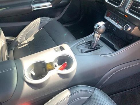 Used 2024 Ford Mustang Premium image 12