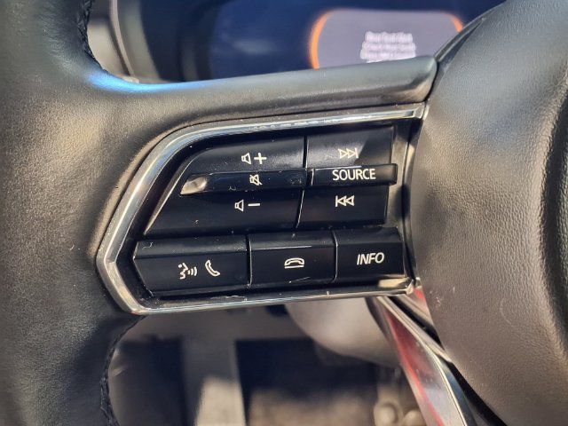 Used 2025 MAZDA CX-70 Plug-In Hybrid w/ Premium Plus AWD/4WD image 7