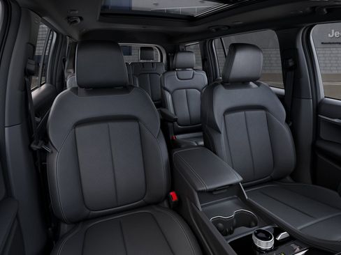 New 2026 Jeep Grand Cherokee L Limited AWD/4WD image 24