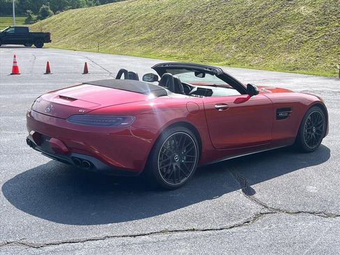 Used 2020 Mercedes-Benz AMG GT Roadster image 5