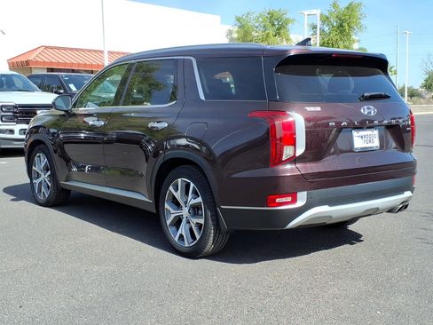 Used 2022 Hyundai Palisade SEL w/ Premium Package AWD/4WD image 3