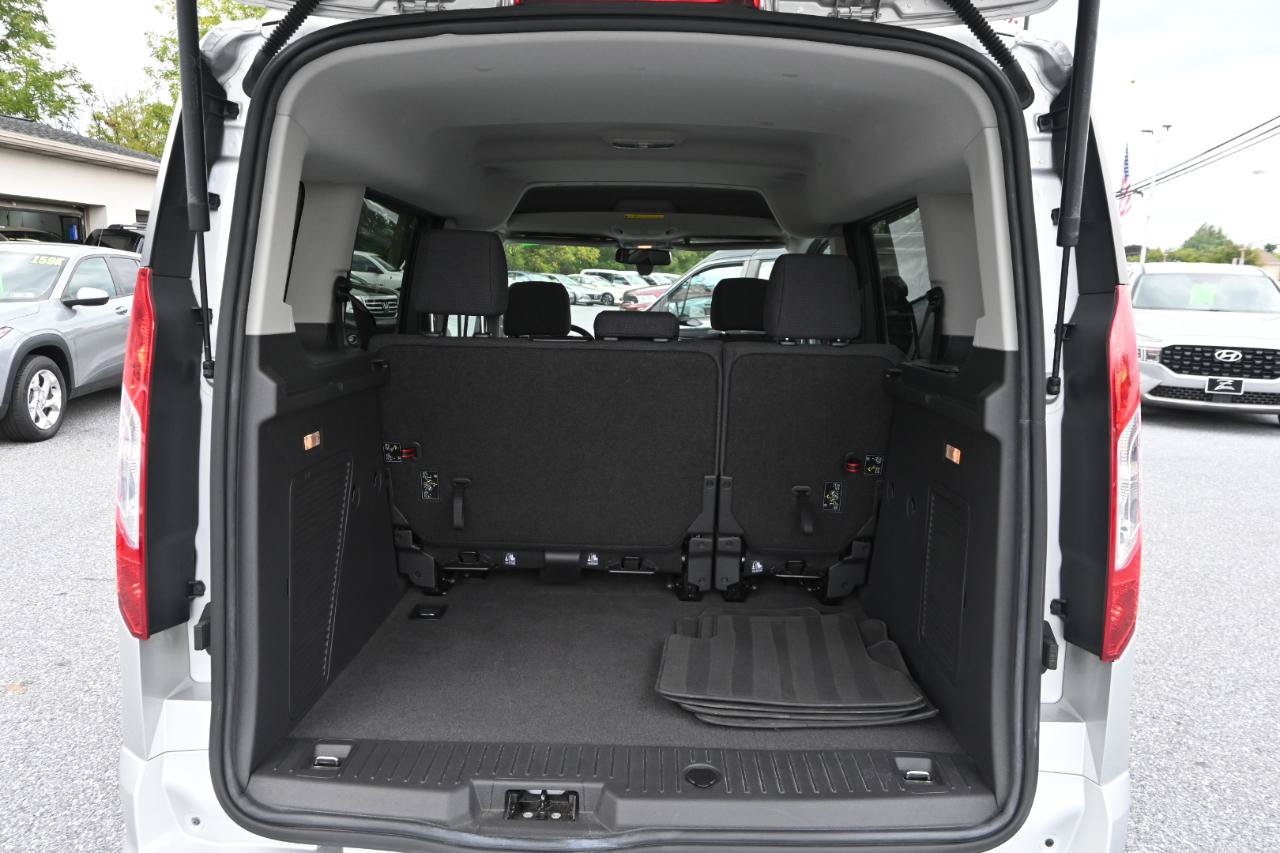 Used 2017 Ford Transit Connect XLT FWD image 21